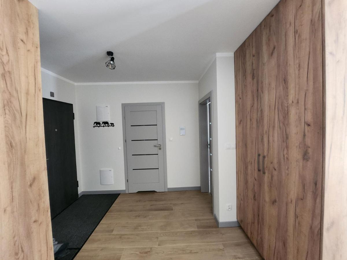 Dwa Jelonki, Ul Sciegiennego, Centrum, Garaz, Ogrodek Kielce Esterno foto